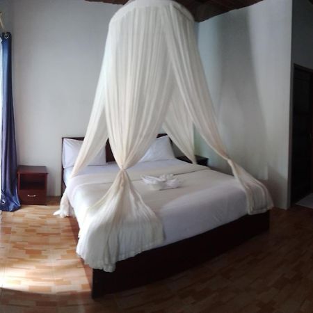 Amoryg Resort Raja Ampat Pulau Mansuar Exterior foto