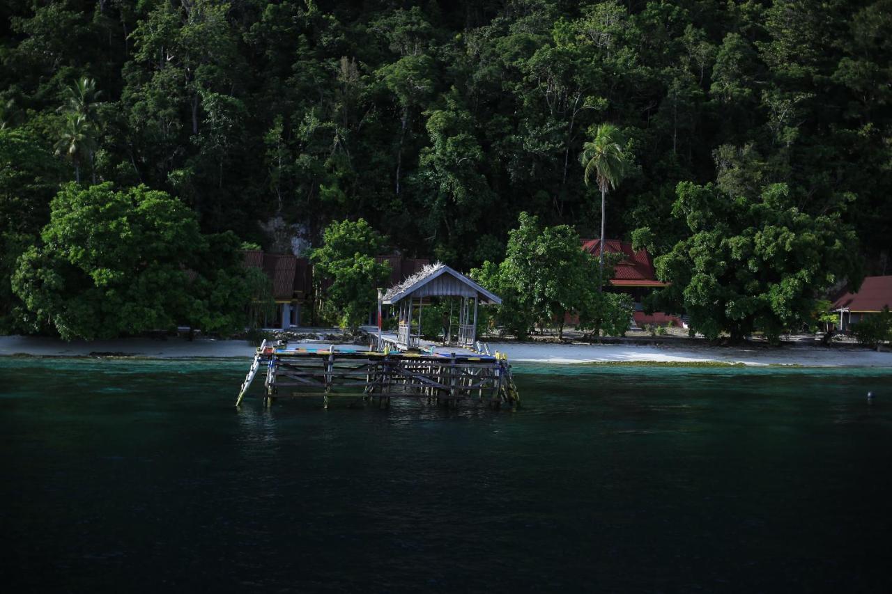 Amoryg Resort Raja Ampat Pulau Mansuar Exterior foto