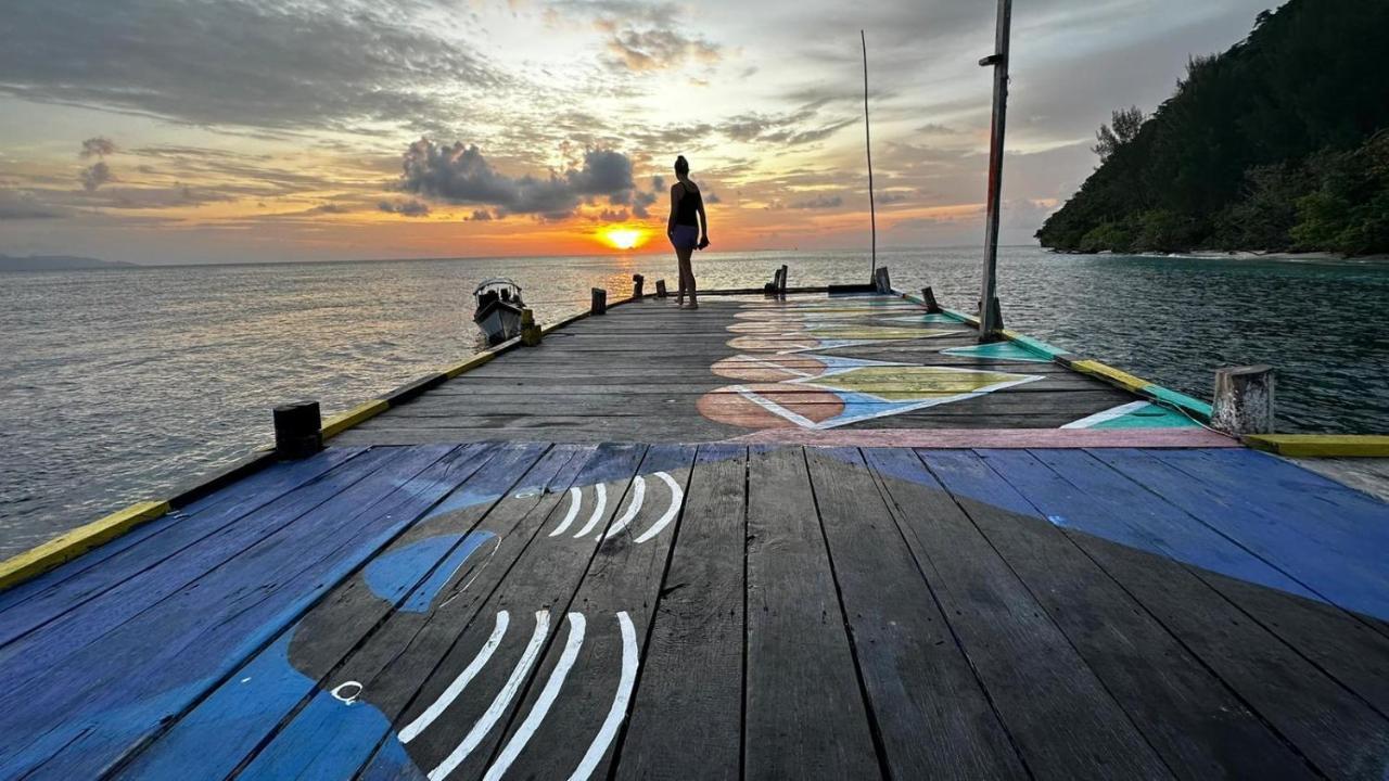 Amoryg Resort Raja Ampat Pulau Mansuar Exterior foto