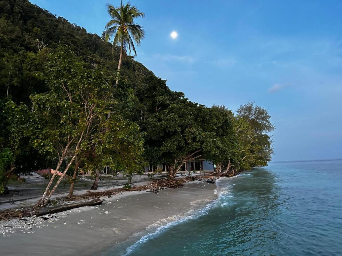 Amoryg Resort Raja Ampat Pulau Mansuar Exterior foto