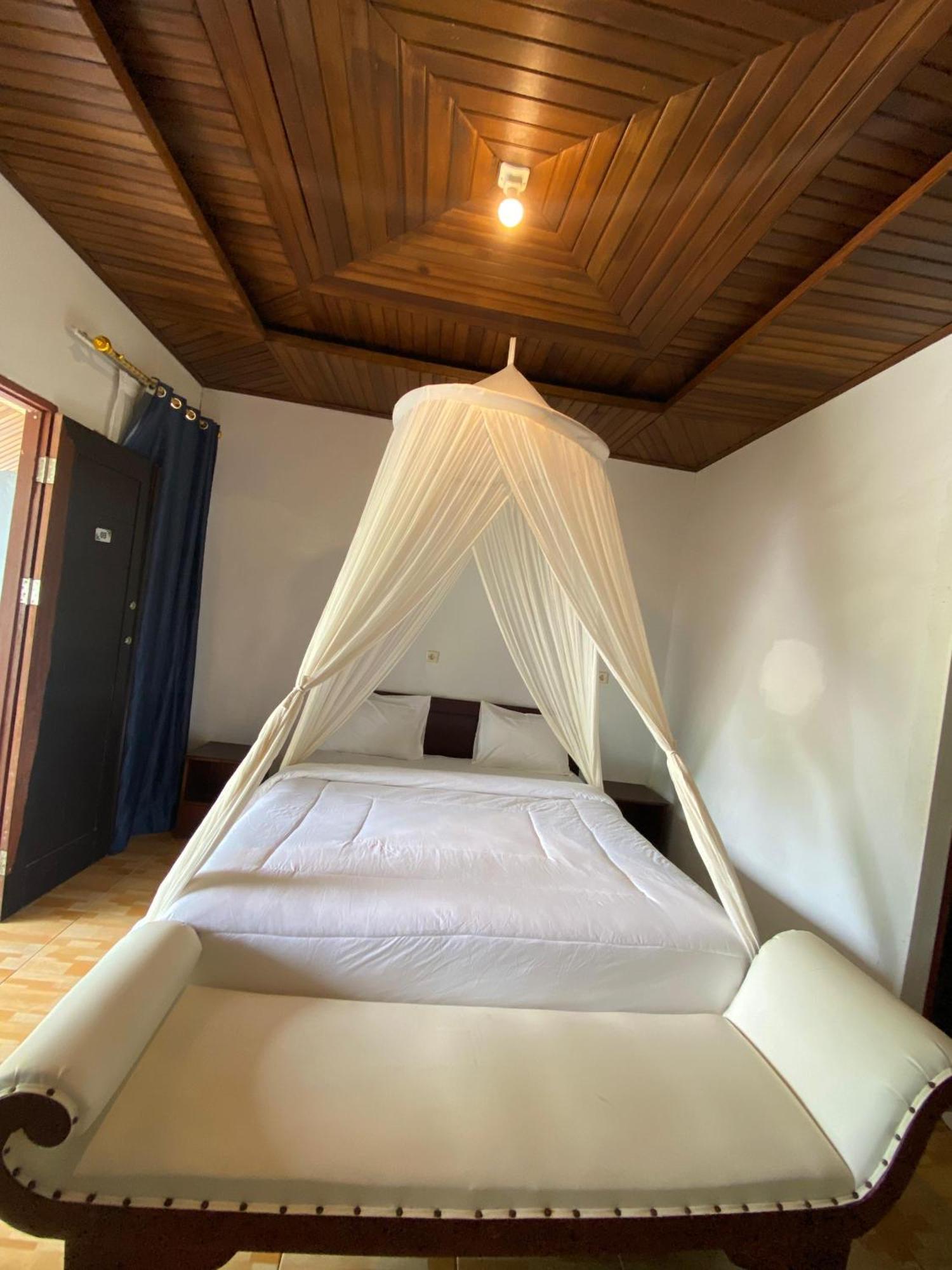 Amoryg Resort Raja Ampat Pulau Mansuar Exterior foto